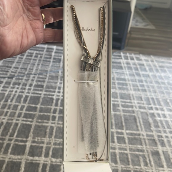 Stella & Dot Bowie Lariat Necklace NWT - Picture 3 of 5